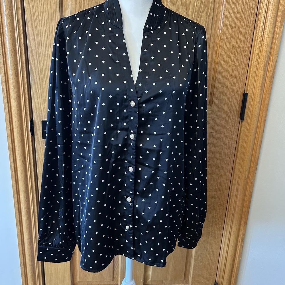 Hem & Thread L Black White Polka Dot Satin Blouse Pearl Button Long Sleeve Top‎